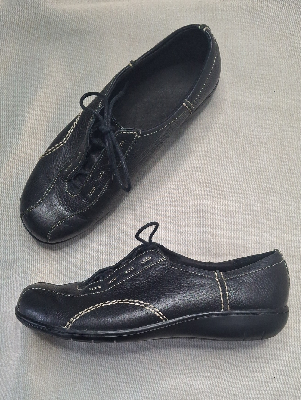 Clarks Black Leather Slip-On Lace Casual Loafers